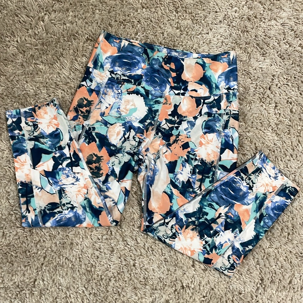 Floral Cropped Leggings